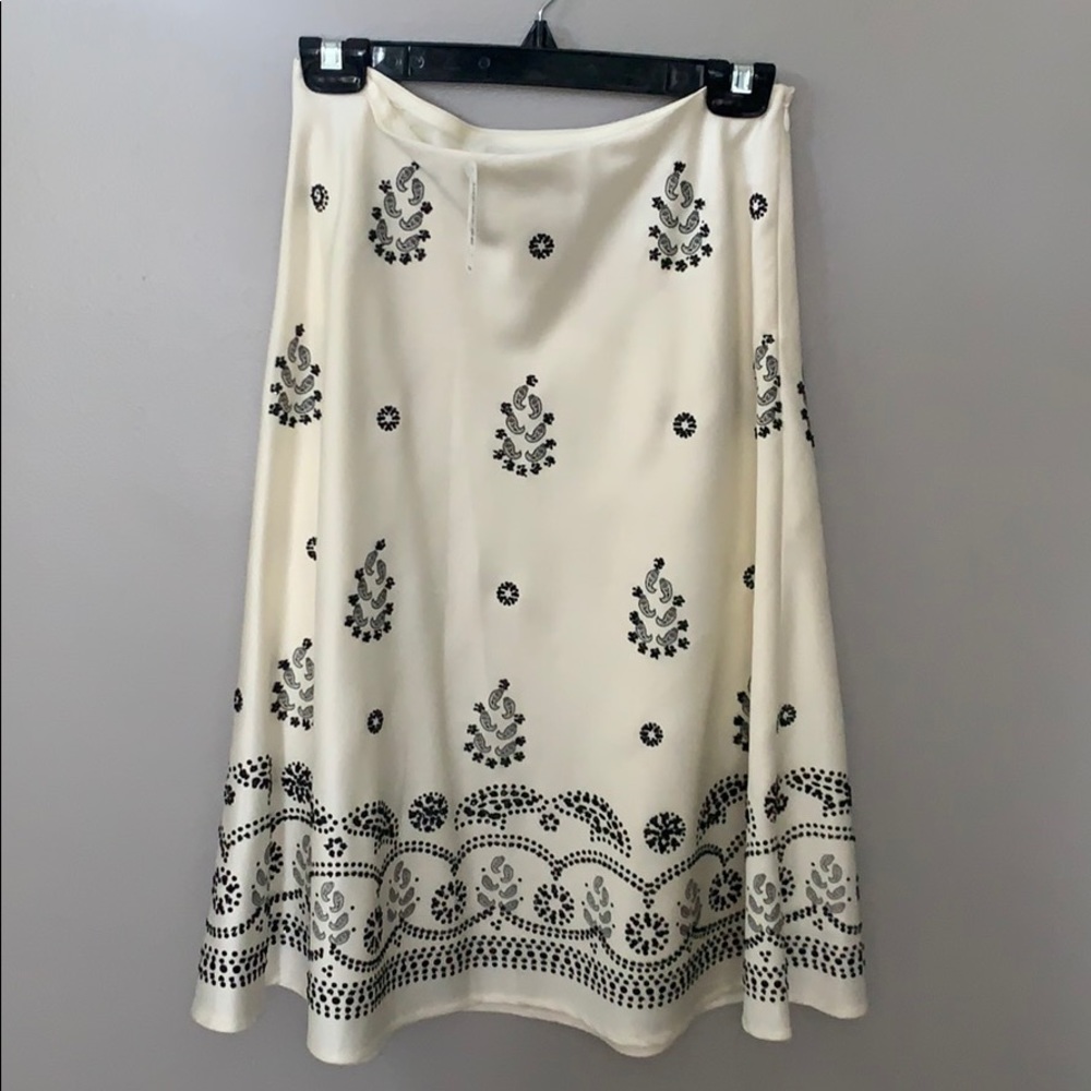 White House white market beaded off white skirt